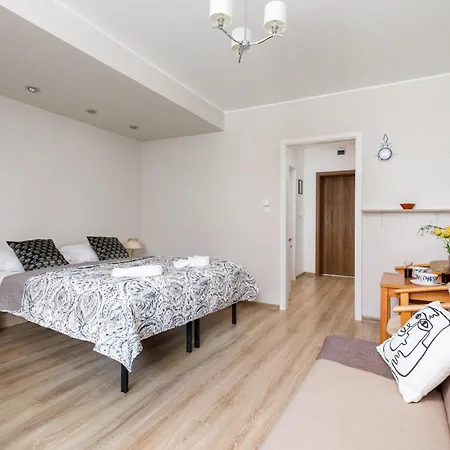 Przytulne Z Balkonem Przy Promenadzie 50 M Do Plazy By Renters Apartamento Miedzyzdroje