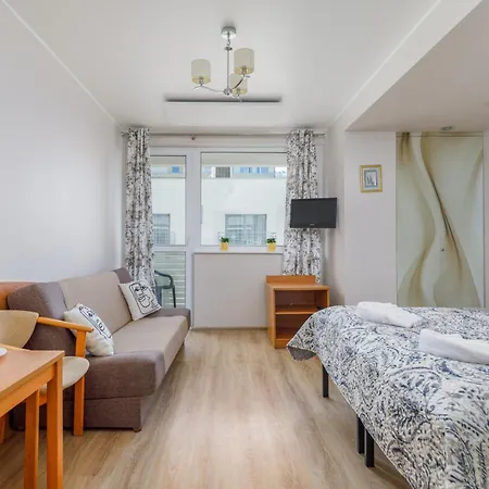 Przytulne Z Balkonem Przy Promenadzie 50 M Do Plazy By Renters Apartamento