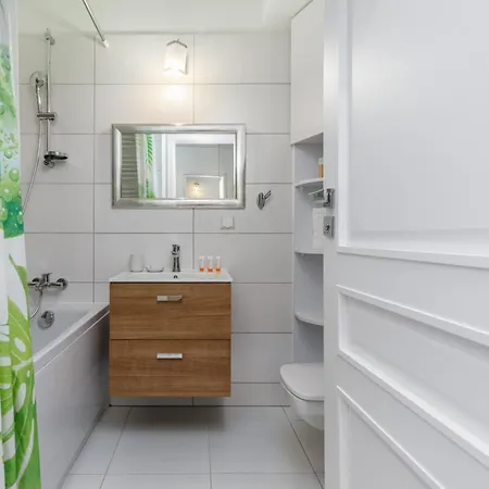 Przytulne Z Balkonem Przy Promenadzie 50 M Do Plazy By Renters * Miedzyzdroje